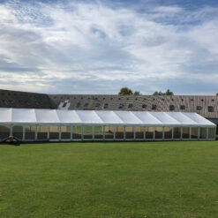 Lej festtelt 12 meter i bredden VIP Teltudlejning