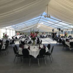 Lej festtelt 15 meter i bredden VIP Teltudlejning